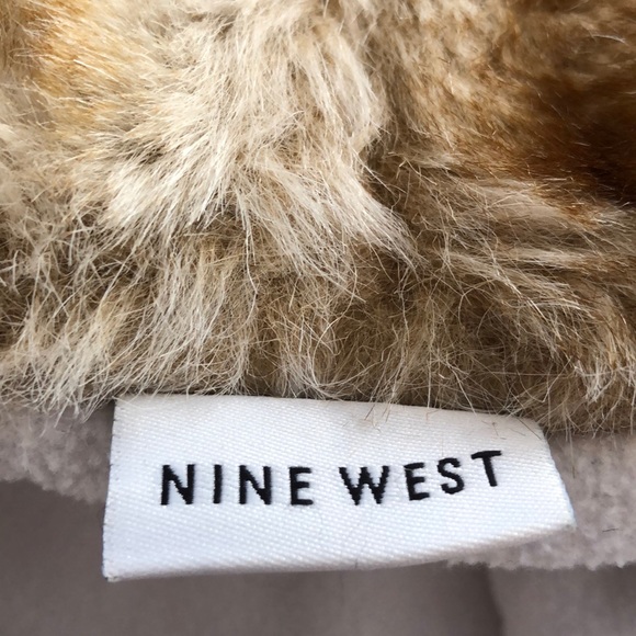 Faux fur hat - Picture 3 of 3